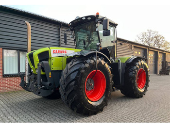 Tractor CLAAS Xerion 3800