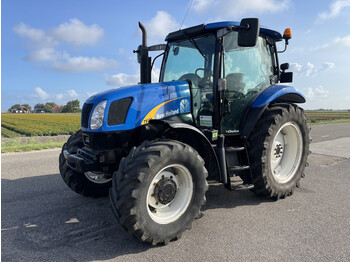 Tractor NEW HOLLAND TS100