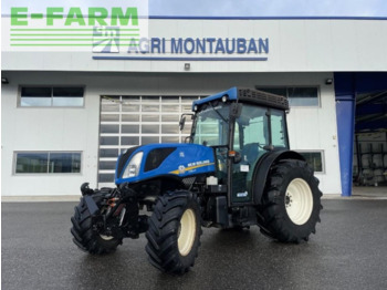 Tractor NEW HOLLAND T4