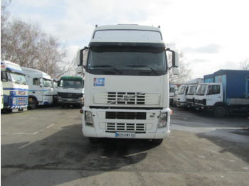 Cabeza tractora VOLVO FH13 520