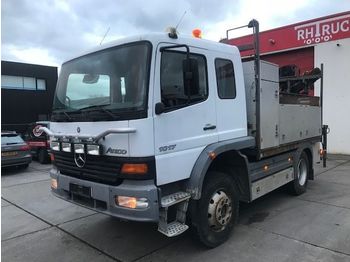 Mercedes-Benz 1017 4X4 HIAB 066  - Camión caja abierta