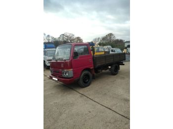 NISSAN Cabstar left hand drive TD25 2.5 diesel 3.5 ton - Camión caja abierta