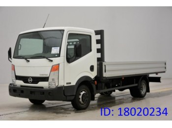 Nissan Cabstar 35-11 - Camión caja abierta