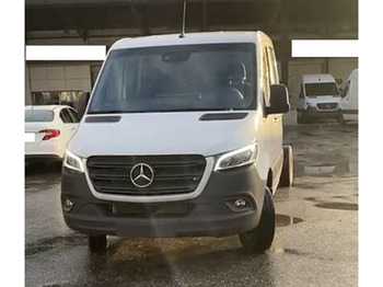 Mercedes-Benz 519 Sprinter DoKa - Camión chasis