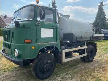 IFA W50 4x4 Vízszállító Tartálykocsi - Camión cisterna