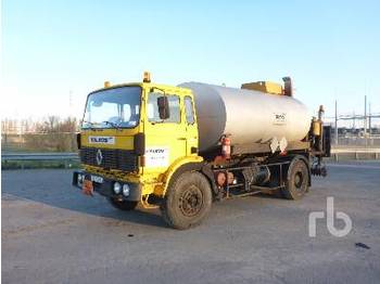 RENAULT GR191 - Camión cisterna