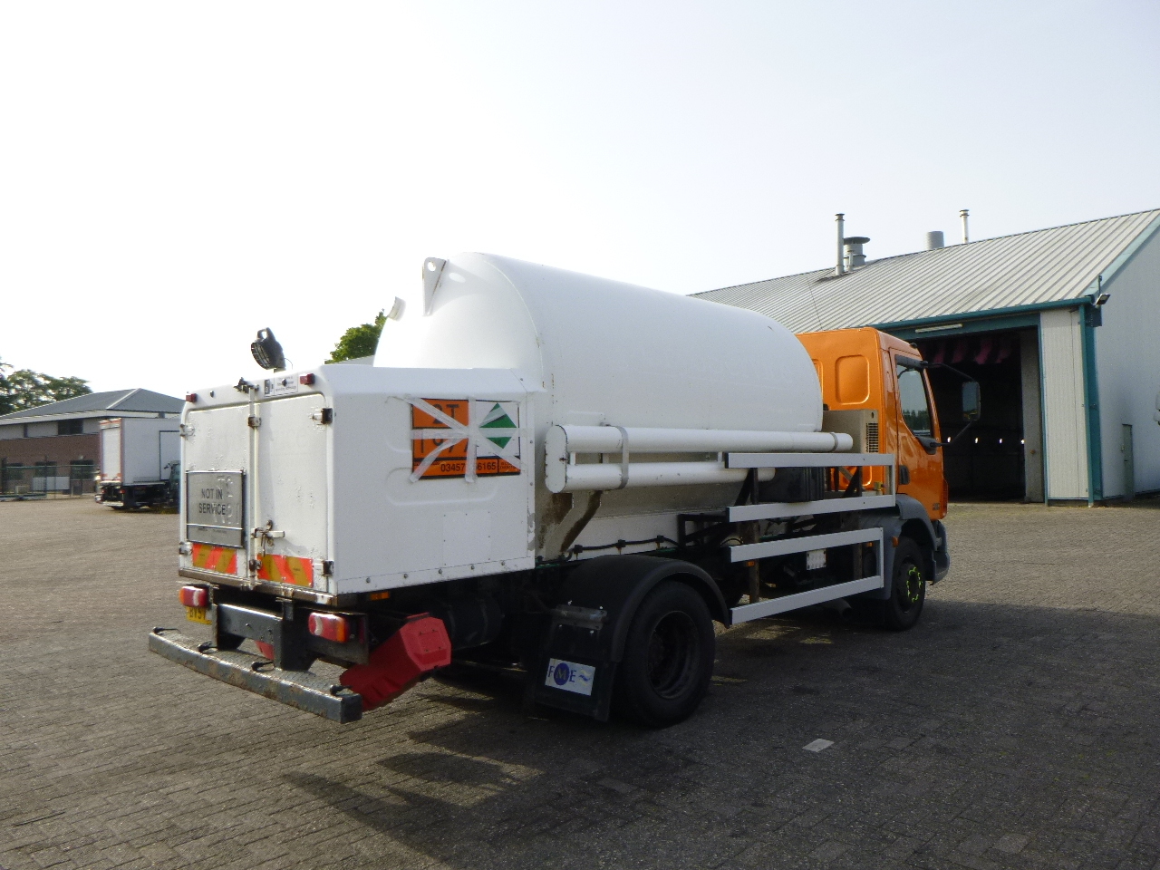 Camión cisterna para transporte de gas D.A.F. LF 55.180 4x2 RHD ARGON gas truck 5.9 m3: foto 3