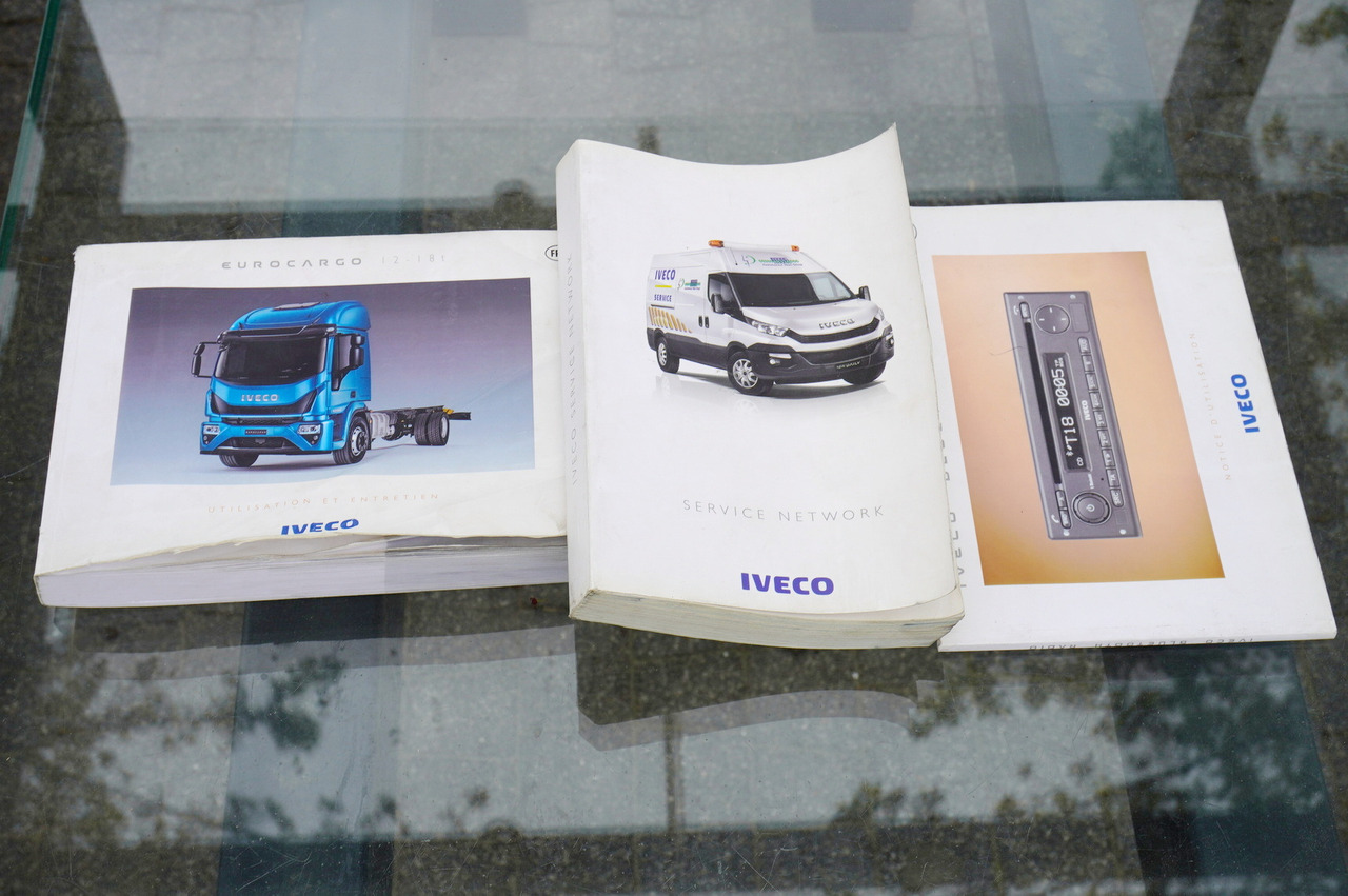 Camión frigorífico IVECO Eurocargo 190-280L E6 4x2 / Refrigerator / Dhollandia DHSM.20 tail lift / 21 pallets: foto 13