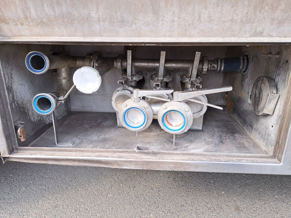 Camión cisterna MAN TGA 03 26.413 FNLLW Wasserfahrzeug (Nr. 5726): foto 7