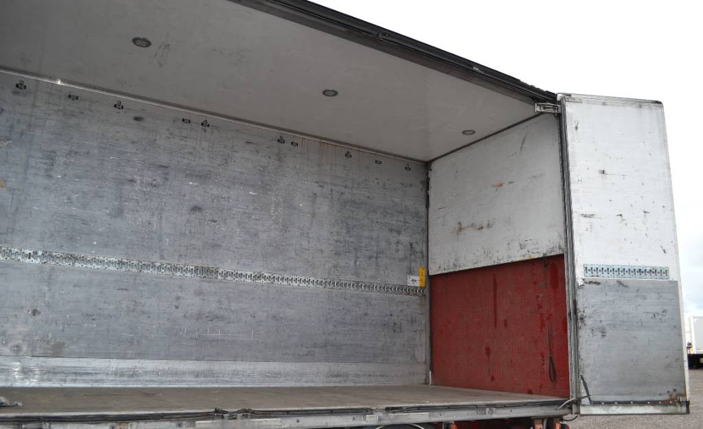 Camión caja cerrada Scania R560 LB 6X2*4 MNB Serie 1796 Euro 5: foto 14