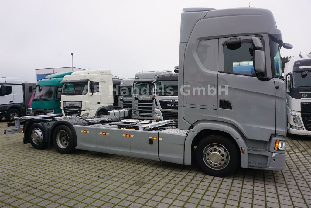 Camión portacontenedore/ Intercambiable Scania S450 HighLine LL BDF *Retarder/Xenon/Lenk+Lift: foto 2