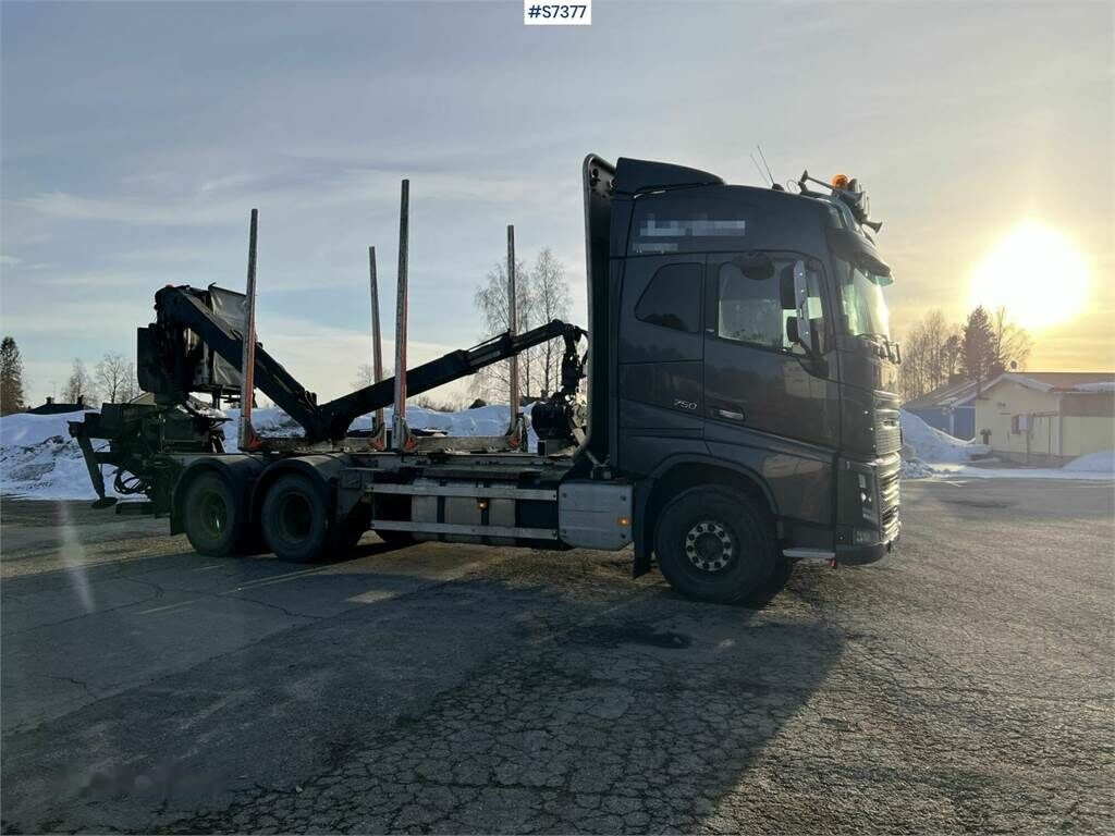 Camión forestal Volvo FH16 6X4: foto 17