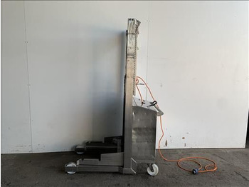  Syspal Tote bin lifter - Apilador