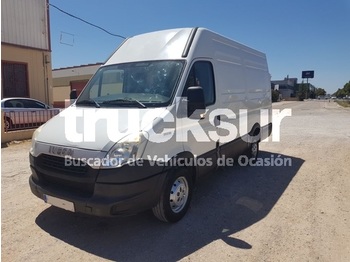 Furgón Iveco 35S13