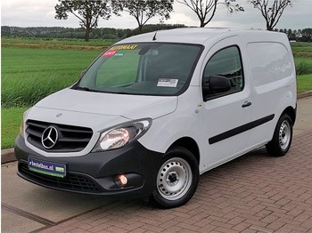 Furgón Mercedes-Benz Citan 112 benzine l1h1 airco