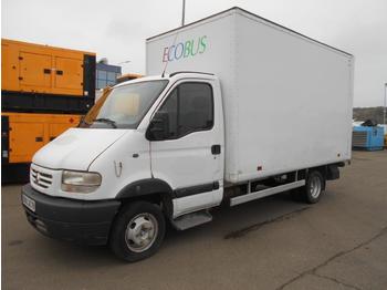 Furgoneta caja cerrada Renault Mascott 110 DCI
