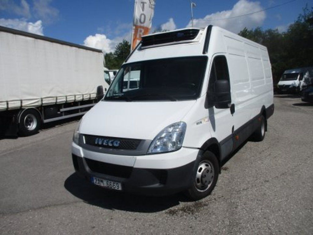 Leasing de Iveco Daily 50C15 Carrier  350  Iveco Daily 50C15 Carrier  350: foto 2