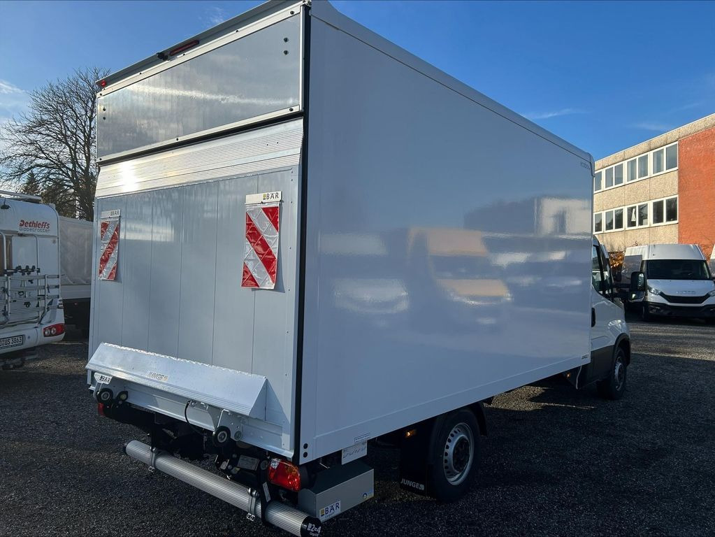 Leasing de Iveco Daily Koffer 35S14H EA8 115 kW (156 PS), Auto...  Iveco Daily Koffer 35S14H EA8 115 kW (156 PS), Auto...: foto 7