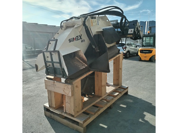 SIMEX T800 - Implemento