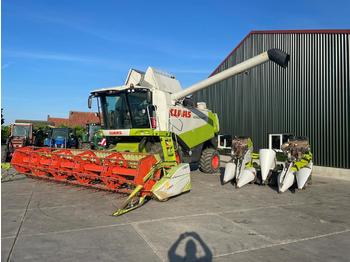 Cosechadora de granos CLAAS Lexion 520