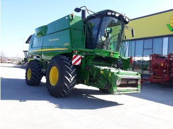 Cosechadora de granos John Deere S690i