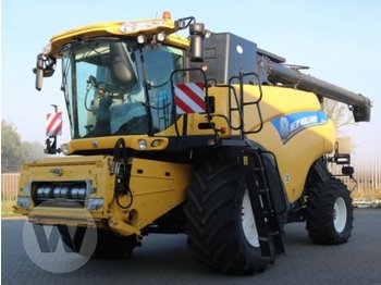 Cosechadora de granos New Holland CR 9090 Elevation