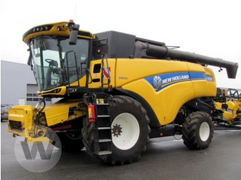 Cosechadora de granos New Holland CX 8.85