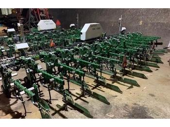 Cultivador Garford 12 row guided tine raiser