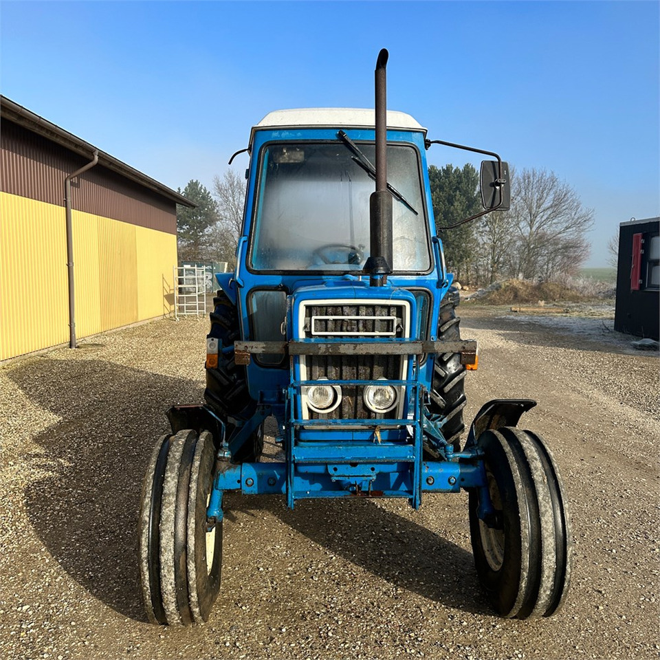 Tractor Ford 4600: foto 8