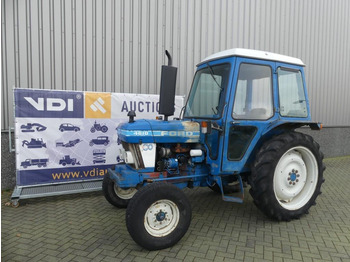 Tractor Ford 4610: foto 1