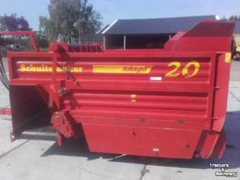 Maquinaria ganadera Schuitemaker Amigo 20 S
