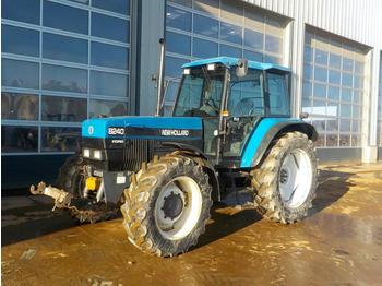 Tractor New Holland 8240: foto 1
