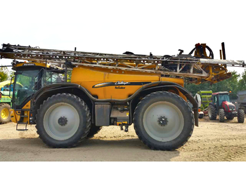 Pulverizador autopropulsado Challenger RG 655C