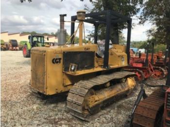 Caterpillar D5B VHP + aratro Nardi trivomere - Tractor