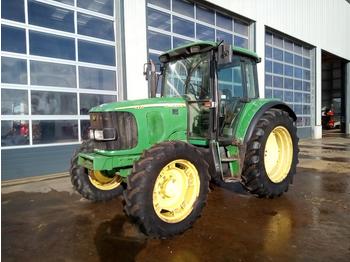 Tractor agricola John Deere 6220