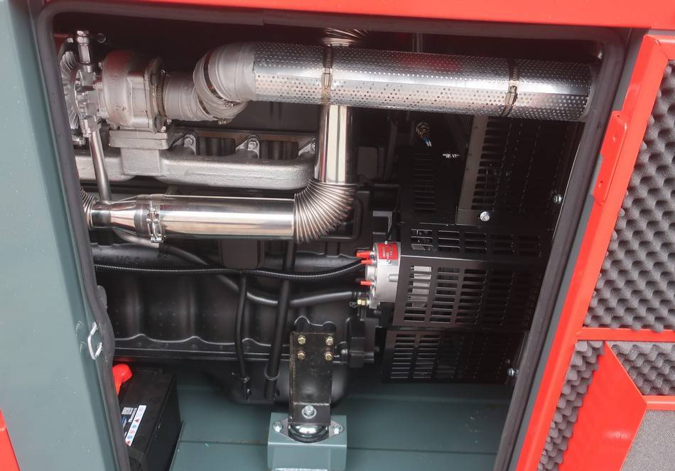 Generador industriale Bauer GFS-90KW Diesel Generator 112KVA ATS 400/230V NEW: foto 19
