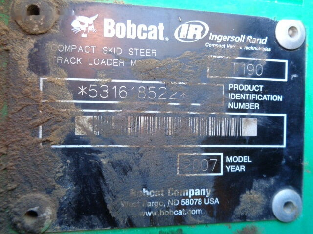 Minicargadora de cadenas Bobcat T190: foto 15