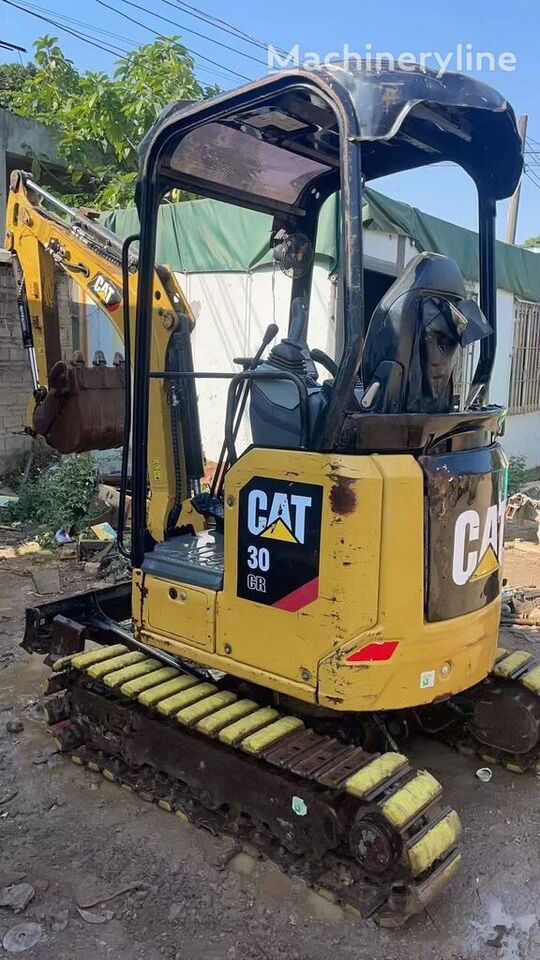 Miniexcavadora CATERPILLAR 301.7 CR original CAT compact excavator with canopy: foto 3