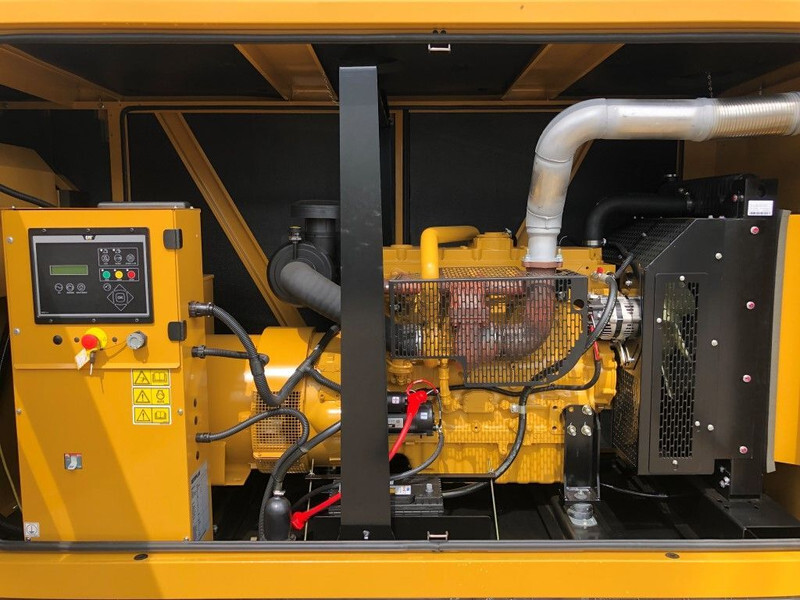 Generador industriale nuevo Caterpillar C7.1 165 kVA Supersilent generatorset New !: foto 6