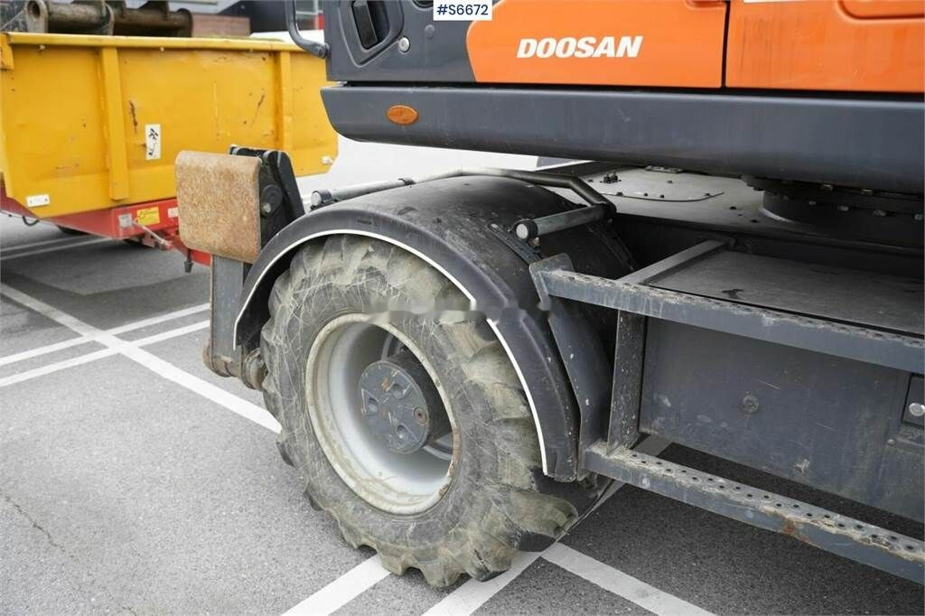Excavadora de ruedas Doosan DX170W-5: foto 49
