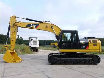 Excavadora de cadenas CAT 323 D