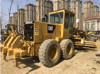 Grader CATERPILLAR 140G