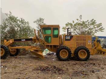 Grader CATERPILLAR 140K