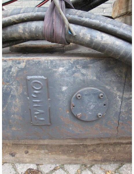 Excavadora de cadenas JCB JS450: foto 10