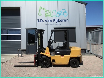Carretilla elevadora cuatro ruedas HYSTER H3.00XL diesel triplex 4.4m + sideshift doorrij 208cm!