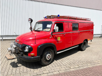 Camión de bomberos FORD
