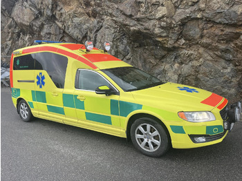 Ambulancia VOLVO