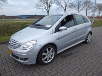 Mercedes-Benz B-Klasse 180 CDI - Coche