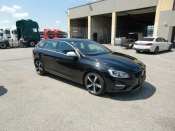 Coche Volvo V60 Kombi D2
