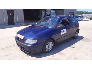 Coche SEAT Ibiza 1.9 TDI (AIRCO / CLIME): foto 1